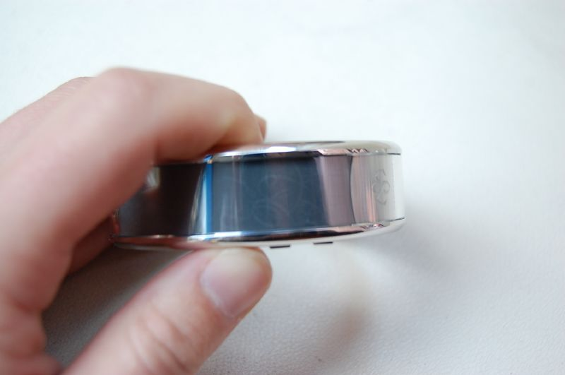 Illustration for article titled Seiko's E-Ink Spectrum Watch: Hands-on, Video & Gallery
